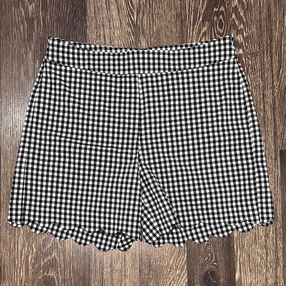 Zac & Rachel Womens Black & White Gingham Check Scalloped Hem Shorts Size 8 - Picture 1 of 5